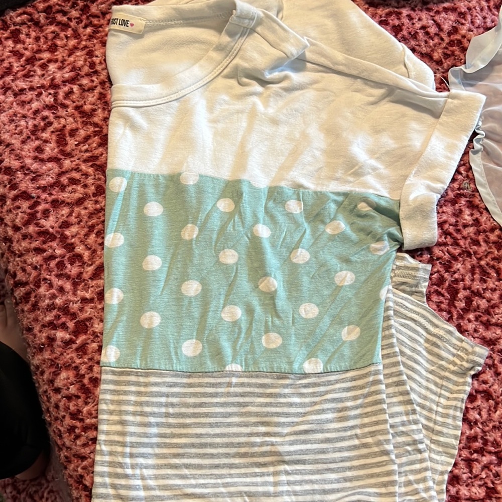 Woman’s shirt